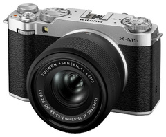 Fujifilm X-M5 Kit XC 15-45mm / XF 16-50mm