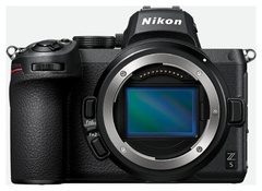 Nikon Z5 Kit 24-70mm f/4S