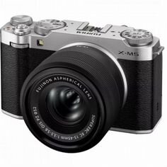 Fujifilm X-M5 Kit XC 15-45mm / XF 16-50mm